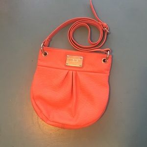 💕 Nine West Coral Cross-Body Purse